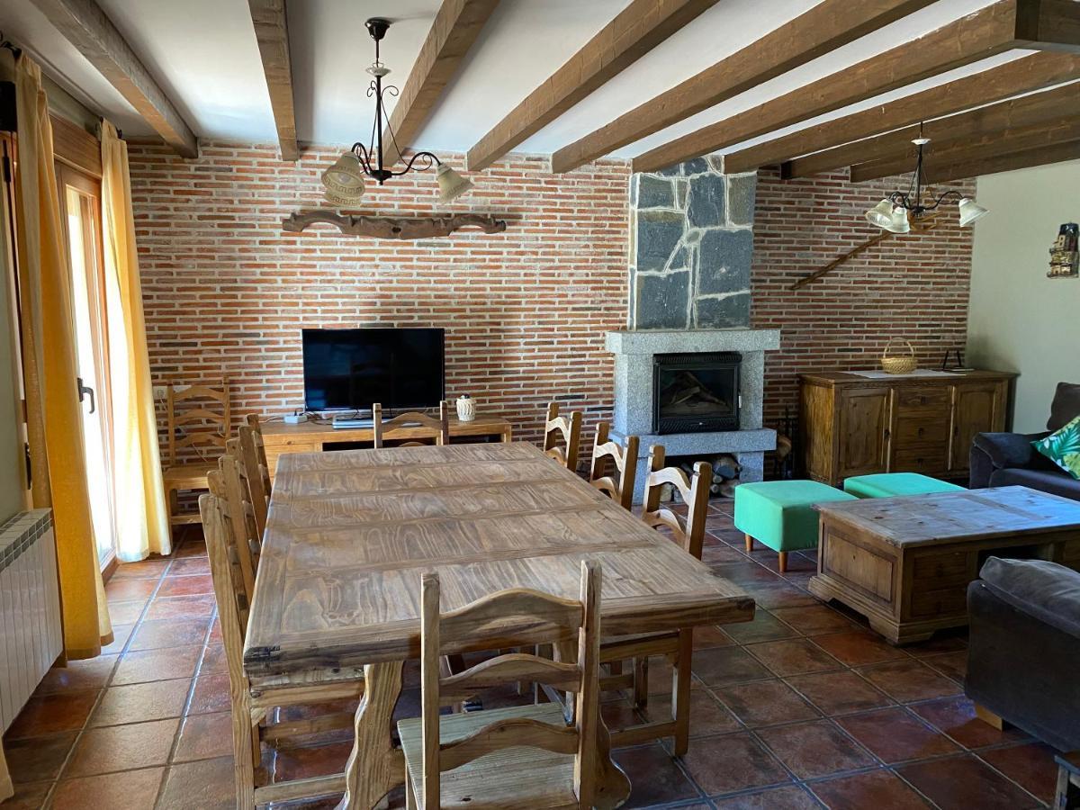 Ávila Casa Rural El Corral מראה חיצוני תמונה